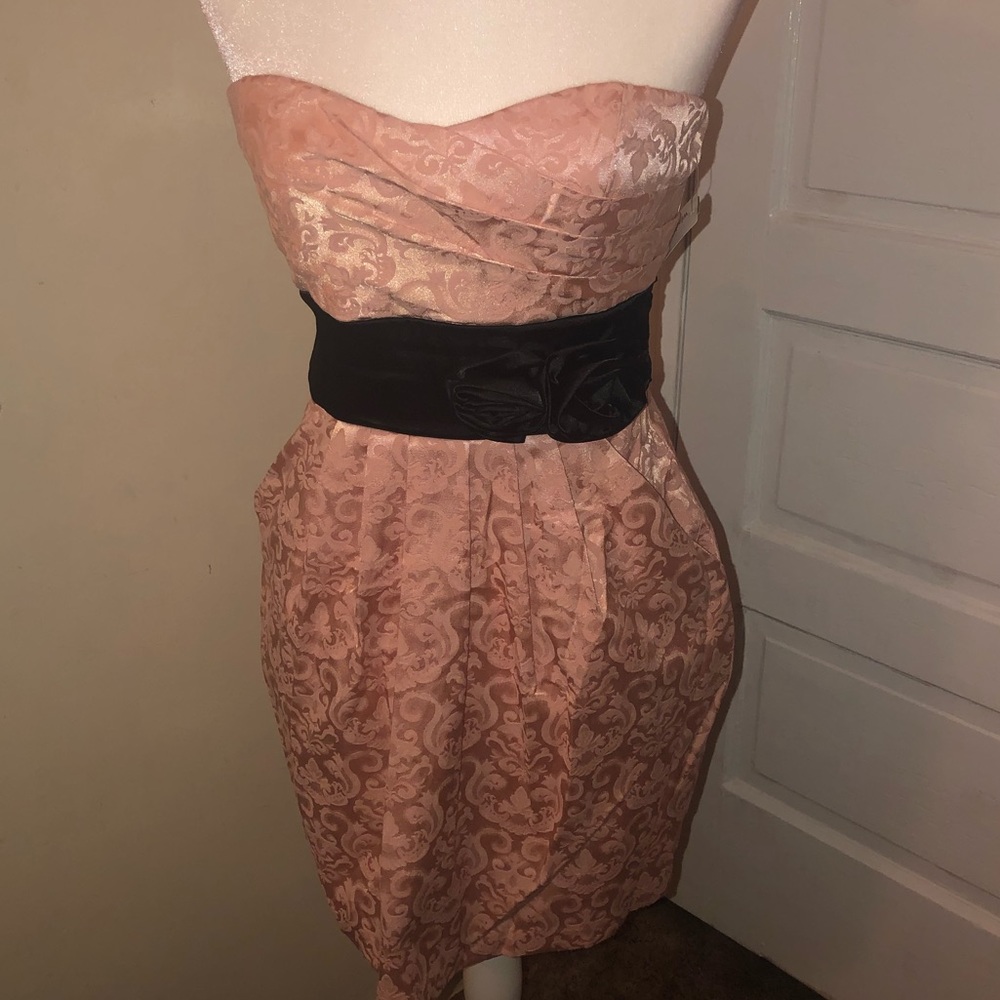 🆕 Speechless Strapless Dress from Windsor Store